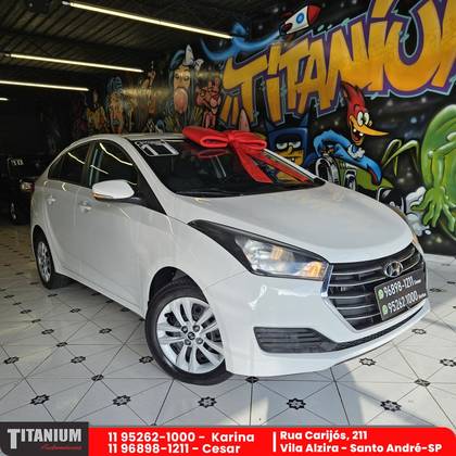 HYUNDAI HB20S 1.6 COMFORT PLUS 16V FLEX 4P AUTOMÁTICO